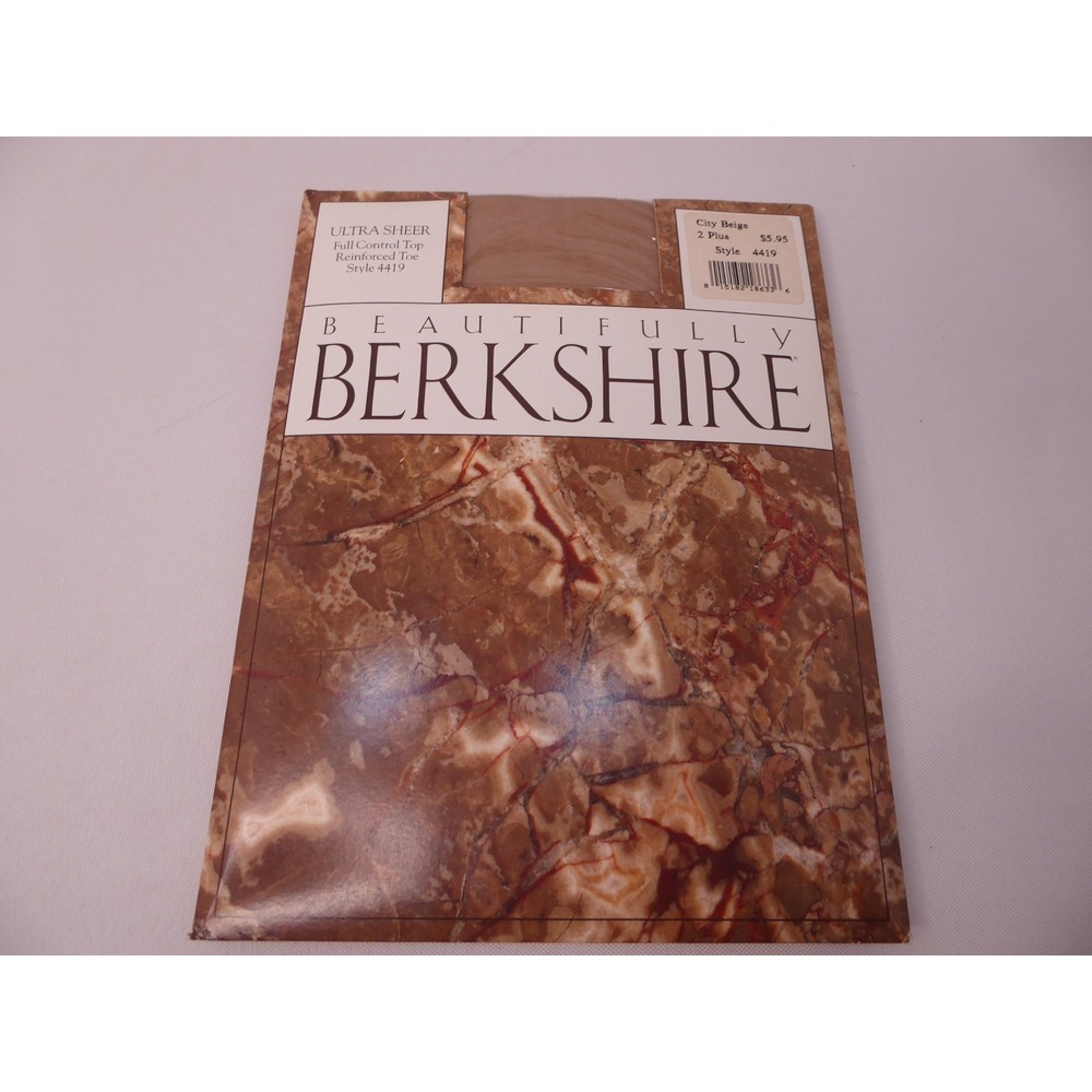 New Berkshire Ultra Sheer Control Top City Beige 2 Plus Pantyhose 4419